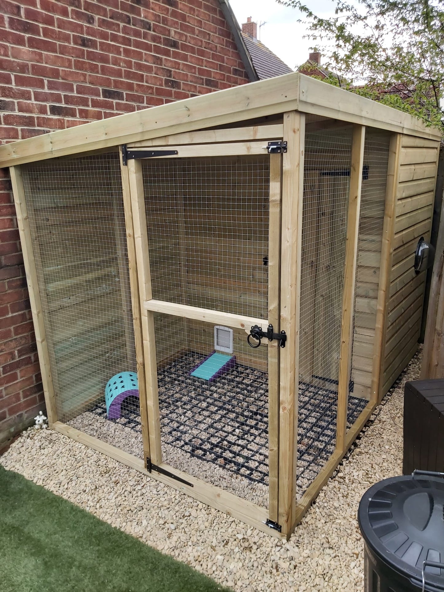 10ft x 6ft Rabbit Shed and Run
